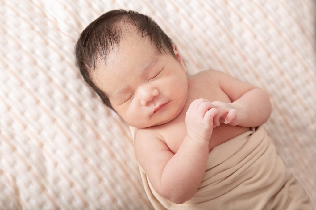 Newborn sleep patterns